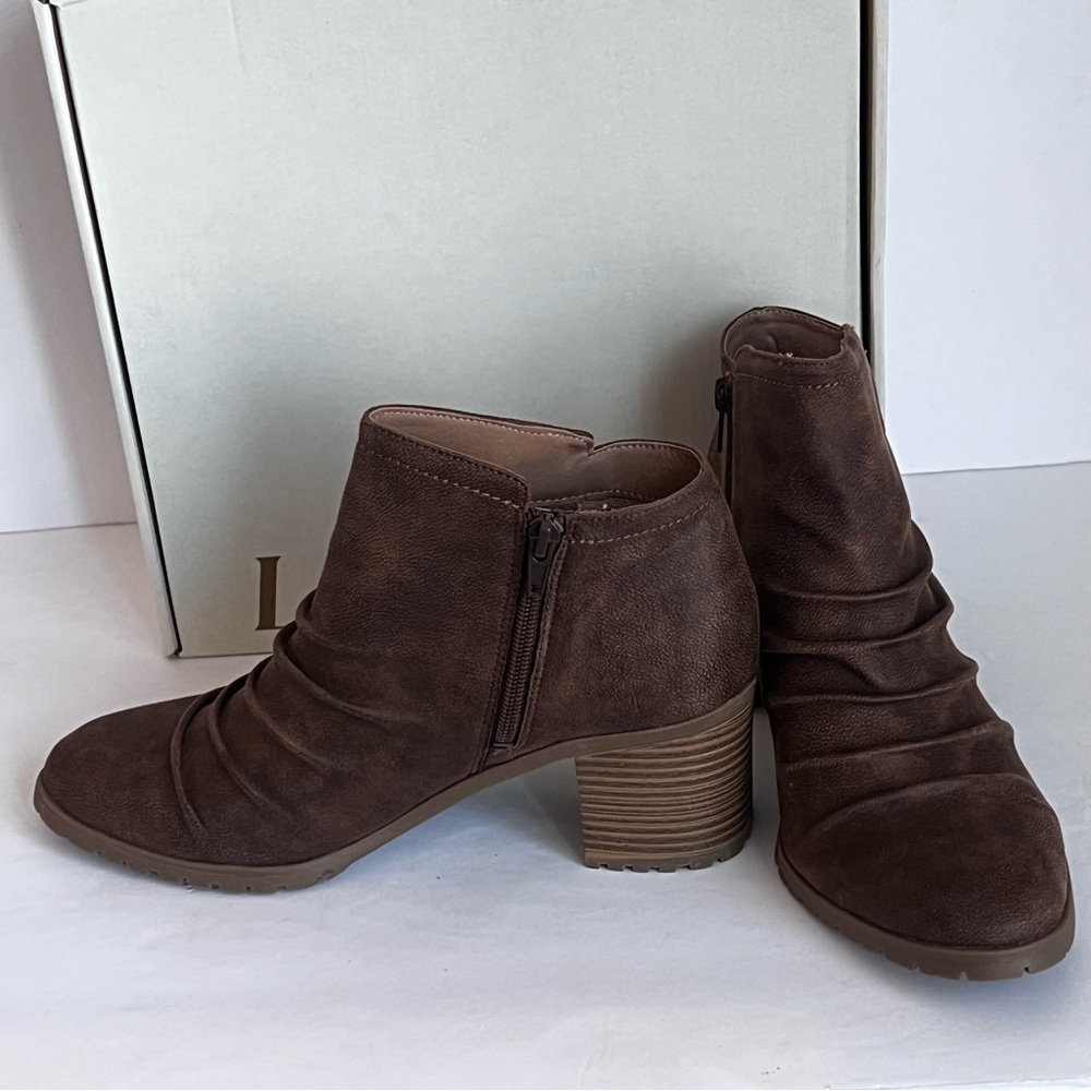 Life Stride Maeve (Women's) Brown Leather Casual Booties Sz 9 New with box @ - Picture 3 of 6